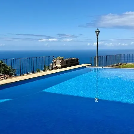 Dom wakacyjny View Over The Bay Funchal (Madeira)